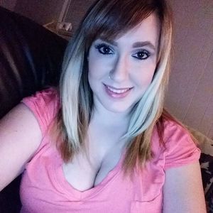 Meet your Posher, Katelyn